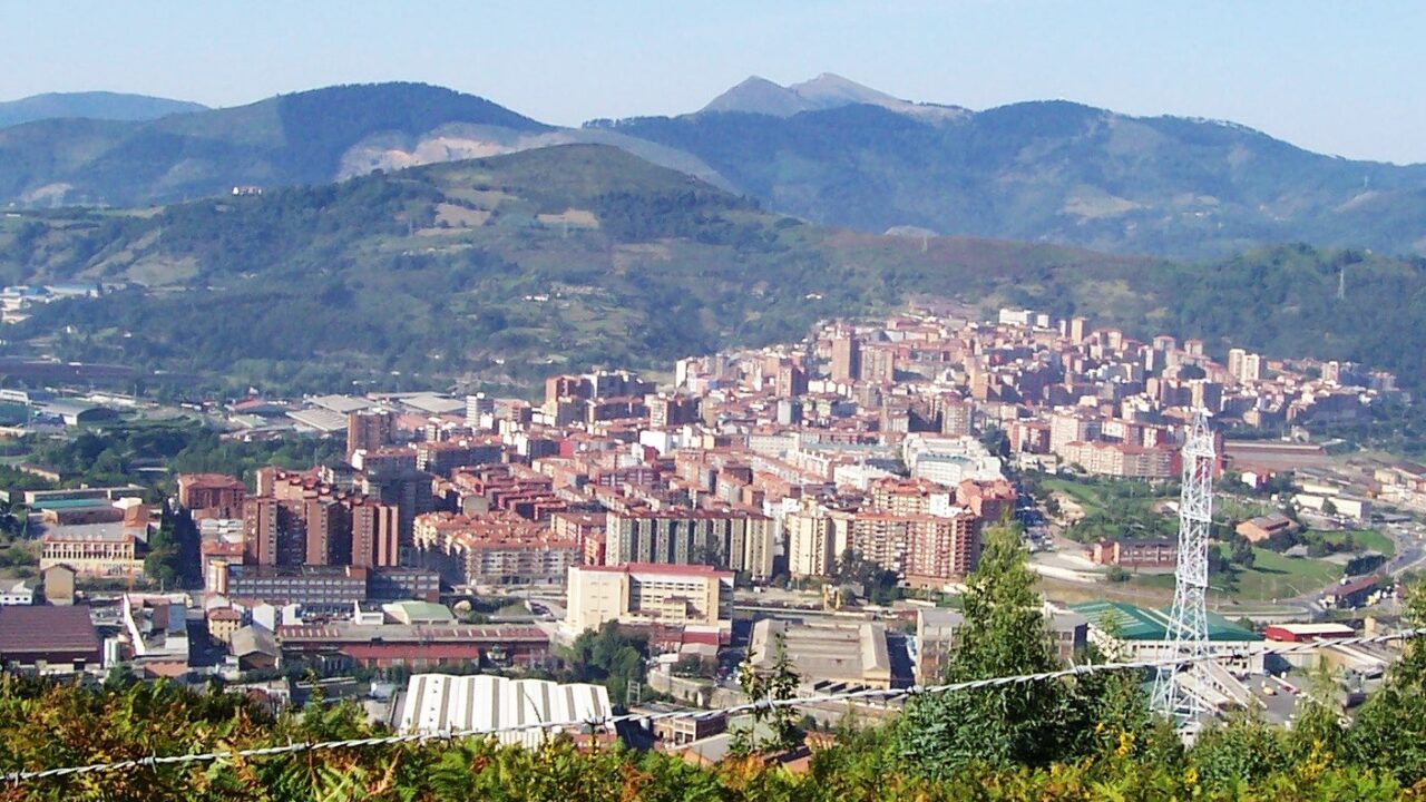 Basauri lanza 77 nuevas contrataciones con una inversión récord en empleo local