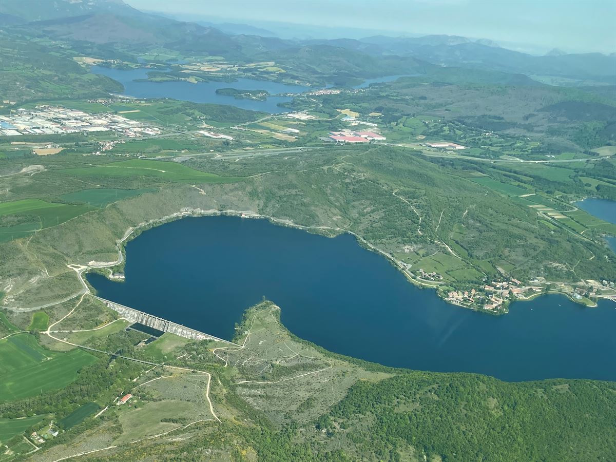 Los embalses vascos mantienen el tipo y afrontan el otoño con reservas