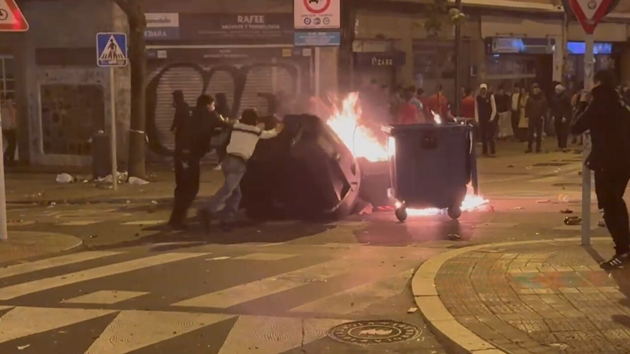Detenidas seis personas tras los altercados en San Mamés al finalizar el partido entre el Athletic y el Rangers