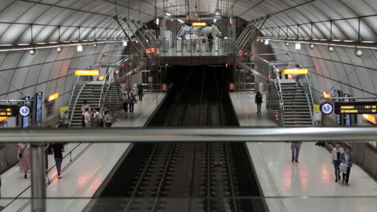 Metro toda la noche para celebrar Halloween