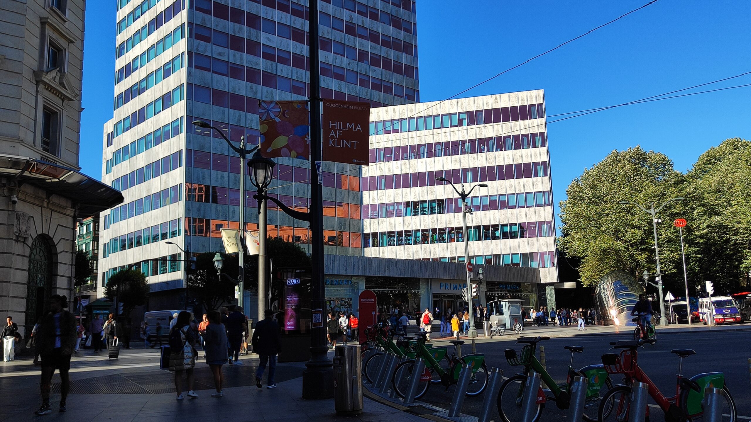 La Gran Vía de Bilbao sigue siendo una de las calles comerciales más caras del país