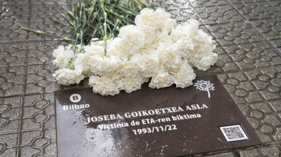 Bilbao recuerda a Joseba Goikoetxea con una nueva placa conmemorativa