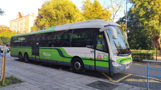 Poco seguimiento en la huelga de este jueves en los autobuses en Bizkaia