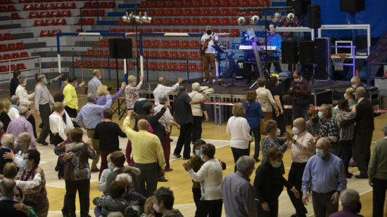 Los bailables siguen en el Pabellón de La Casilla hasta el 22 de diciembre