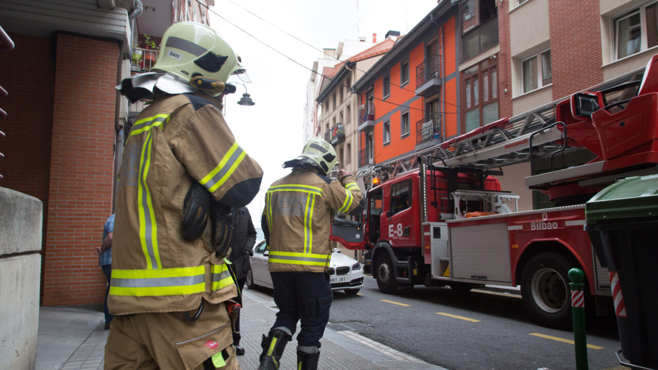 Bilbao refuerza las medidas de seguridad contra el mal uso de material pirotécnico en Navidad