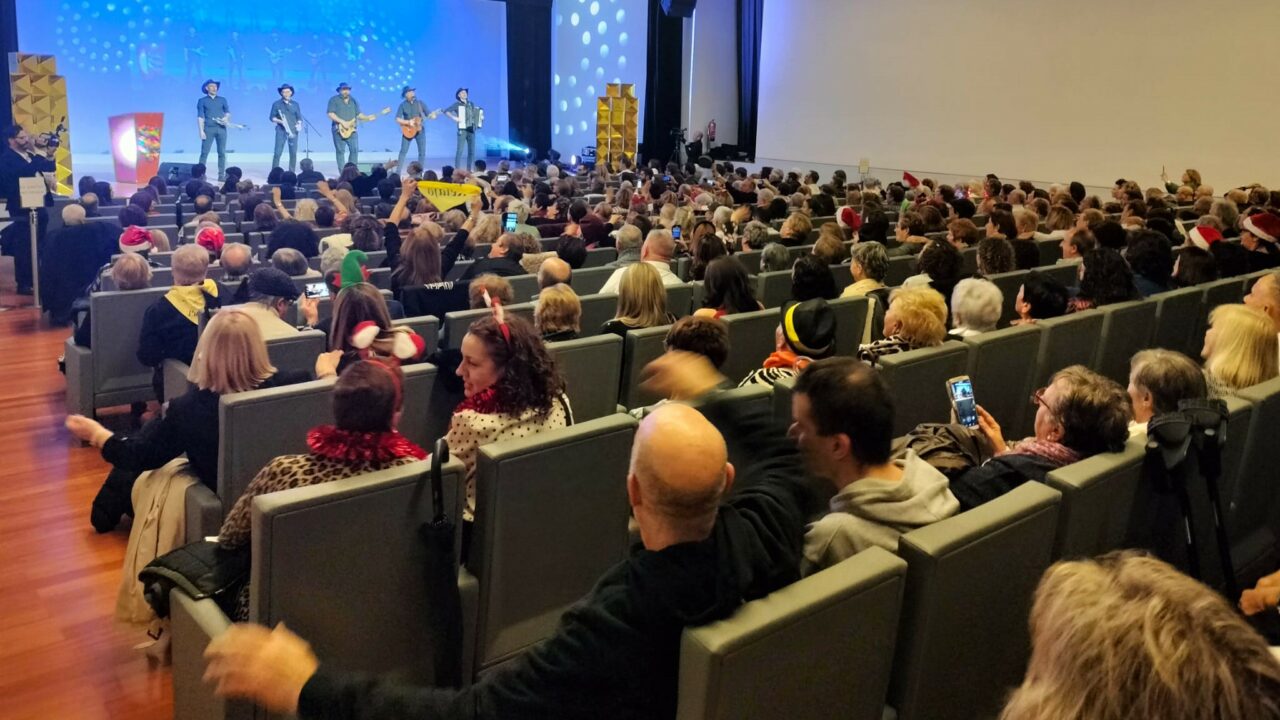 Éxito absoluto en las uvas solidarias de las precampandas de Radio Nervión y TeleBilbao