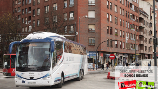 El precio del billete de autobús entre Bilbao y Vitoria baja un 20%