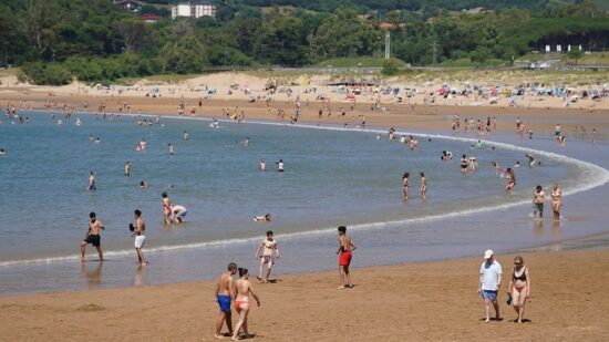 Bizkaia recoge más de 42 kilos de juguetes en playas con un alto porcentaje reutilizable