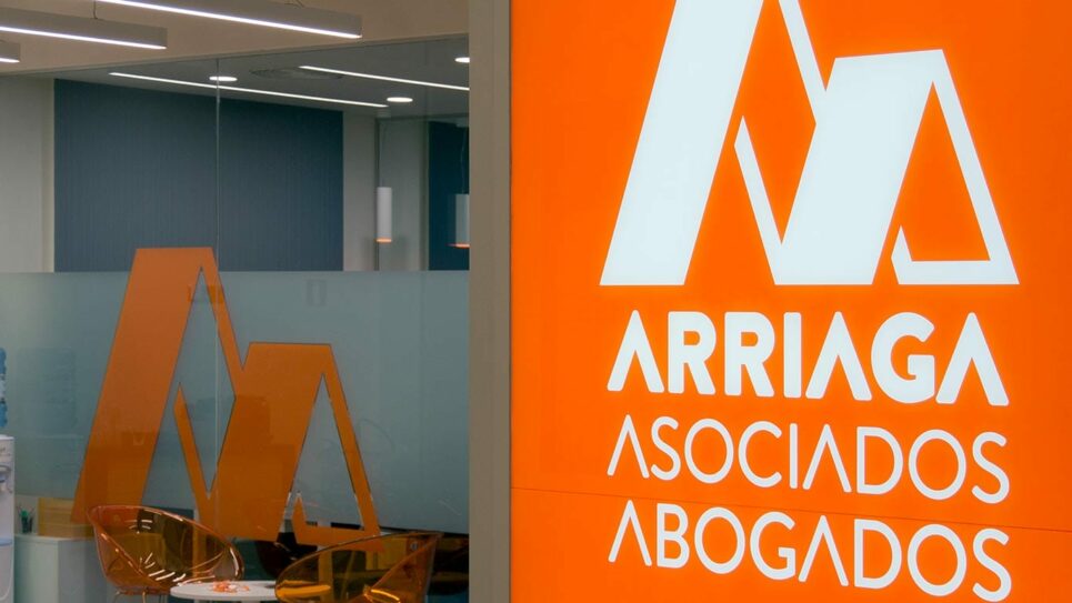 arriaga asociados