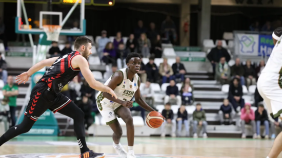 El Bilbao Basket asegura la victoria en Le Portel, pero deja el primer puesto en manos del Cholet