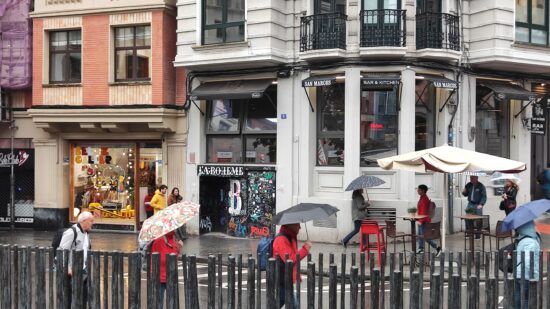 Bizkaia tendrá un fin de semana pasado por lluvia, tormentas y frío