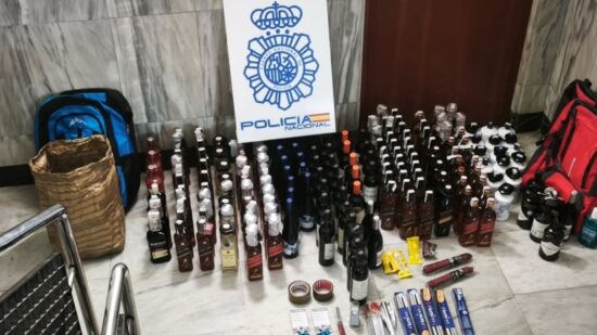 Detenido en Bilbao con 4.000 euros en bebidas alcohólicas robadas burlando alarmas