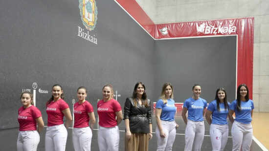 Pistoletazo de salida para el VII Torneo de Pelota Femenino