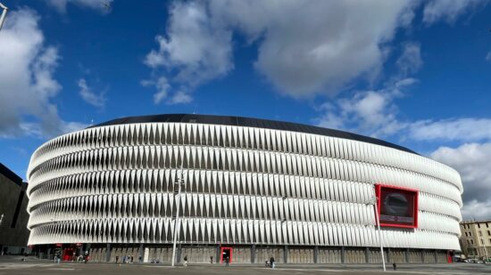 Preocupación y precaución en Bilbao ante el partido del Athletic contra la Roma: medidas de seguridad y riesgos de incidentes