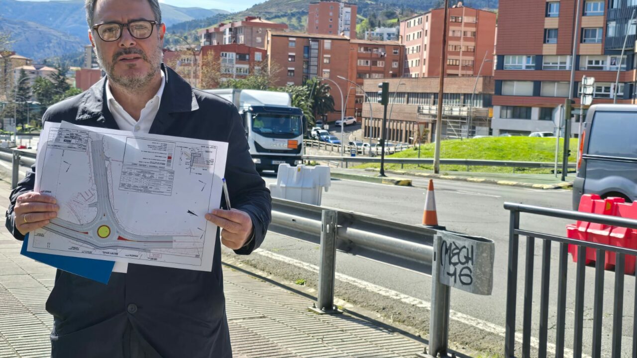 Comienzan las obras para mejorar el tráfico en Cruces, entre la calle Munoa y Horacio Etxebarrieta