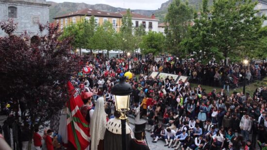 Orduña se enciende con Otxomaio 2025: nueve días de fiesta, tradición y música sin tregua