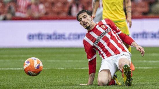 Nico Serrano, con «muchas ganas de demostrar» en el Athletic tras su cesión en Gijón