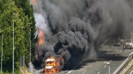 Arde una ambulancia en el Txorierri: este es el video de la impactante explosión