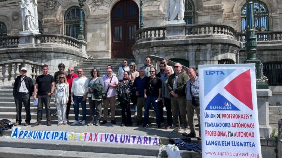 UPTA exige la voluntariedad de la APP para taxi