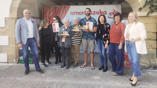 Umore Azoka premia lo mejor del arte callejero y reconoce a Amagoia Garaizabal