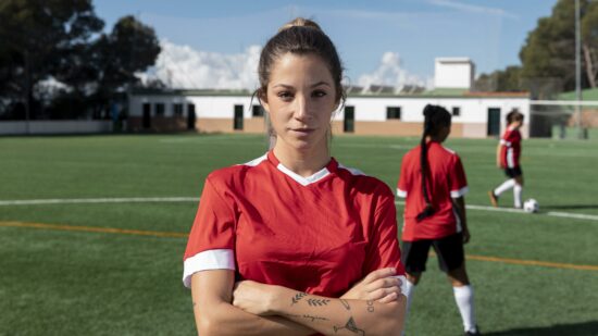 “Jugábamos en Primera, pero nos quedamos sin equipo”: la realidad silenciada del fútbol femenino