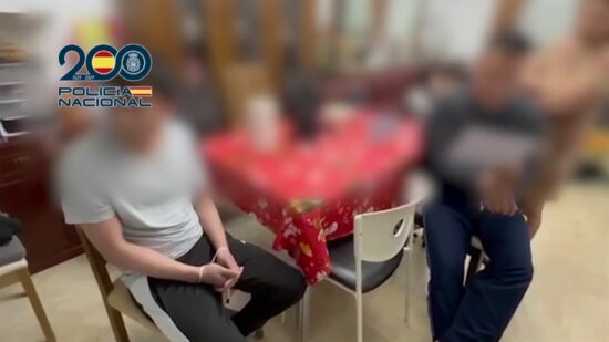 Liberadas 23 mujeres explotadas en salones de manicuras: una detenida en Bizkaia