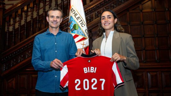Bibiane Schulze renueva con el Athletic hasta 2027