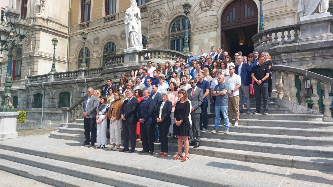 Bilbao condena al asesinato de una menor por violencia vicaria