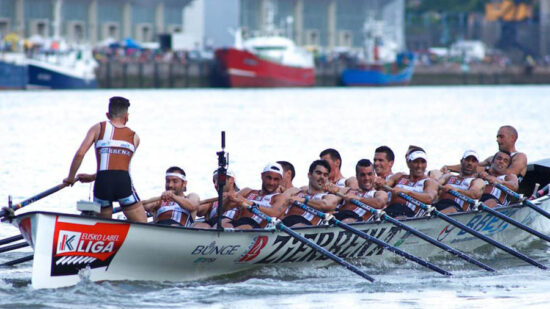 Zierbena se proclama campeón en Mundaka