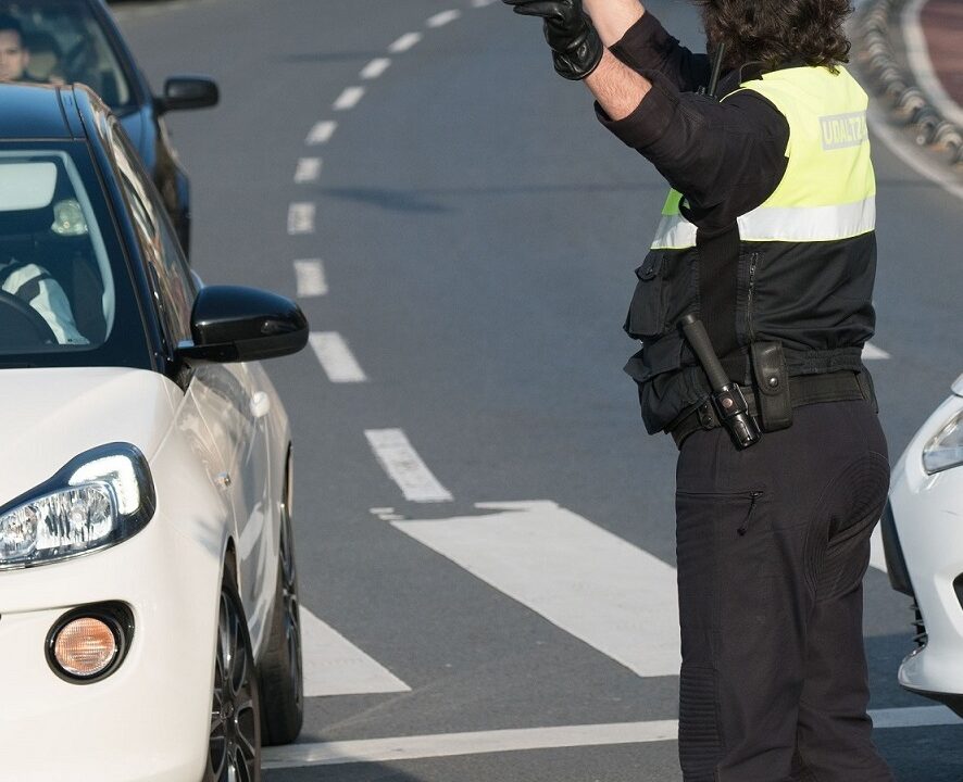 ¡Atención conductores! Bilbao activa controles de ITV, neumáticos y luces desde este lunes