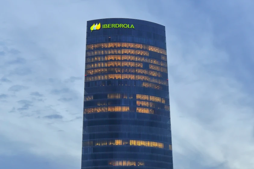 Huelga histórica en Iberdrola: 9.000 trabajadores protestan por salarios y jornada laboral