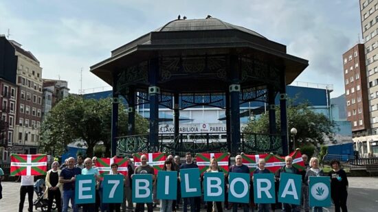 Gure Esku llama a llenar Bilbao de ikurriñas este 7 de junio