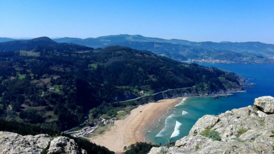 Ésta es la mejor playa de Euskadi y podría convertirse en la mejor de España