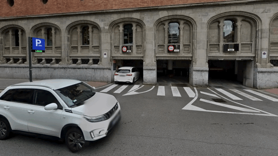 Los parkings de la zona de Bajas Emisiones de Bilbao a los que podrás acceder con tu coche etiqueta B