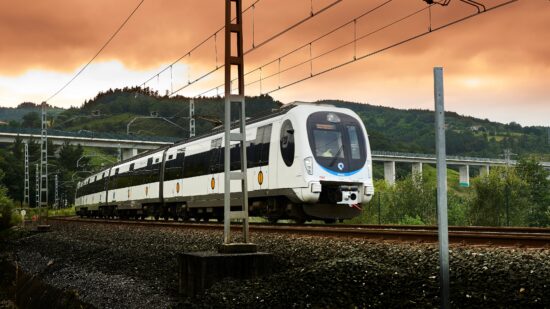 Euskotren activa el horario de verano el 23 de junio en trenes, metro y tranvía
