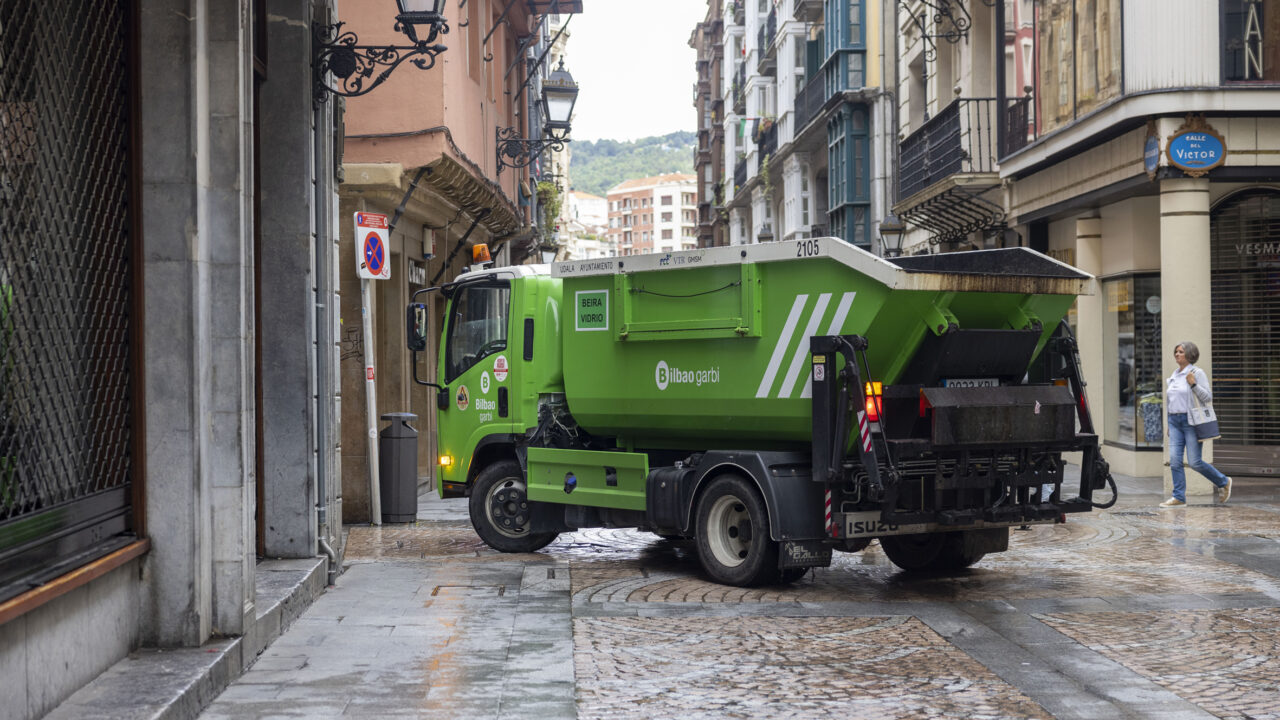 Bilbao obligará a registrarse para usar el contenedor marrón y acceder a descuentos en la nueva tasa de basuras