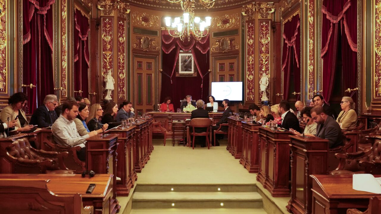 Bilbao congela los tributos municipales y aplica la nueva tasa de basuras