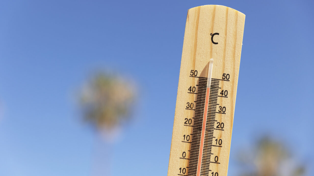 Tras una noche sofocante, Euskadi sigue bajo aviso amarillo por calor extremo: hasta 40 grados en el junio mas caluroso jamás vivido