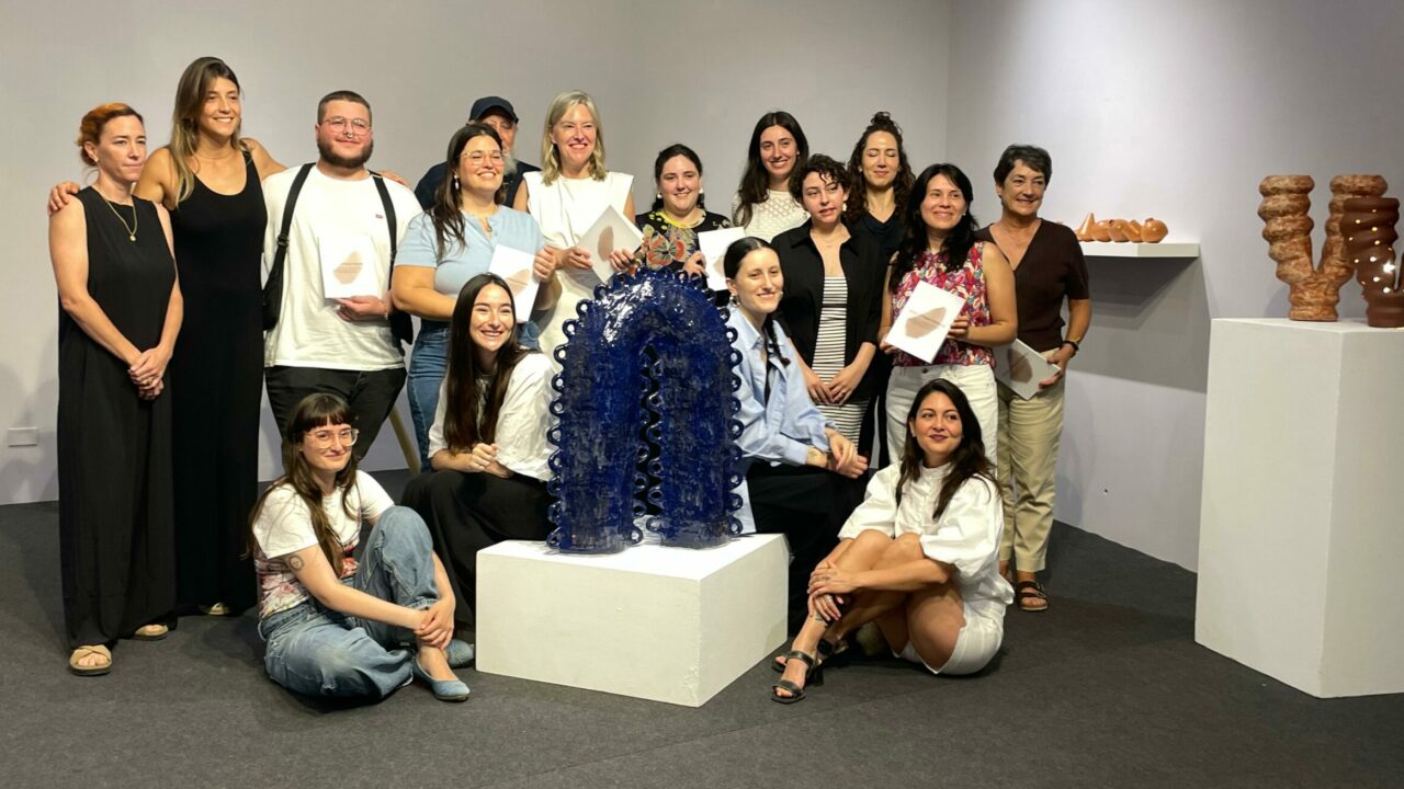 Exposición Esas otras formas: esculpir la arcilla y la cerámica de las manos de estudiantes de la EHU