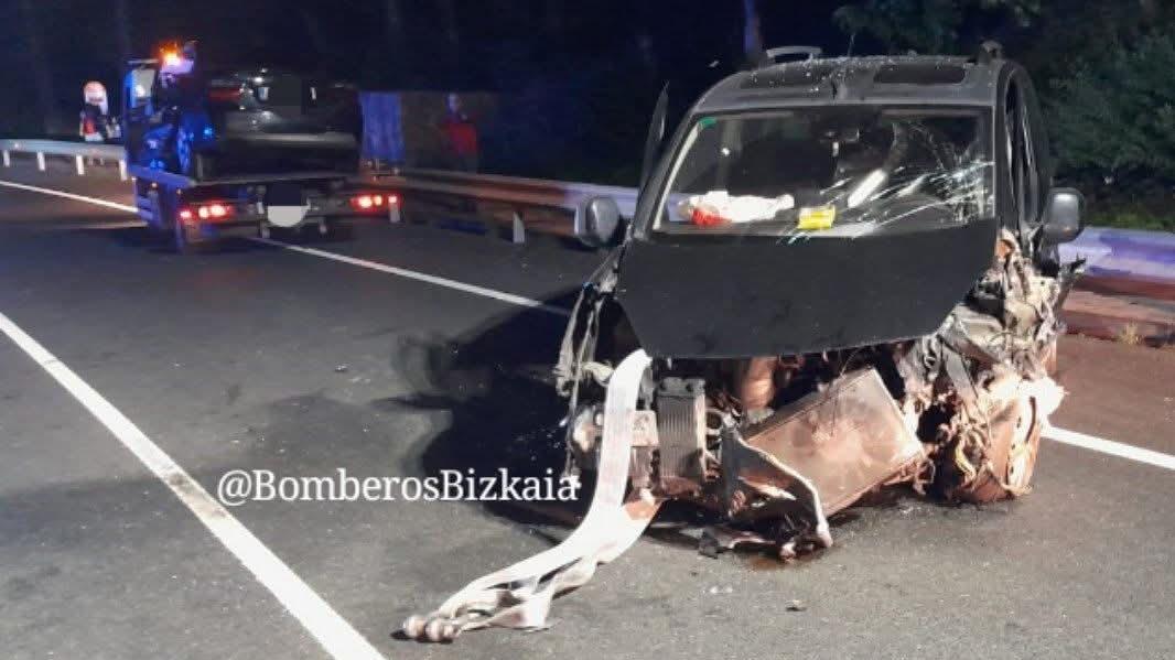Dos heridos tras un accidente en Balmaseda