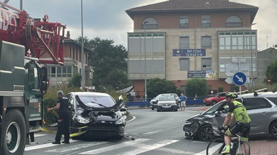 Accidente en la N-240 a la altura de Bedia: colisión con una persona herida