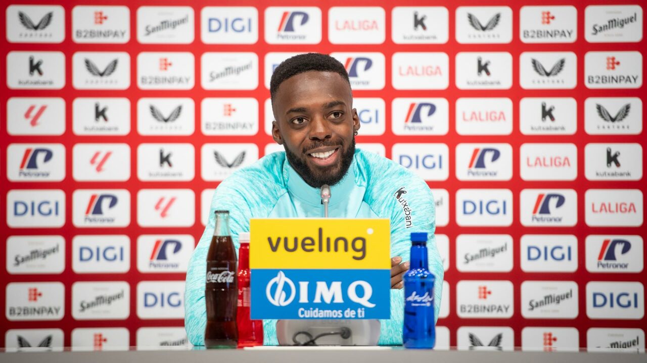Iñaki Williams defiende a Nico: “Tomó la decisión con el corazón y con ambición”