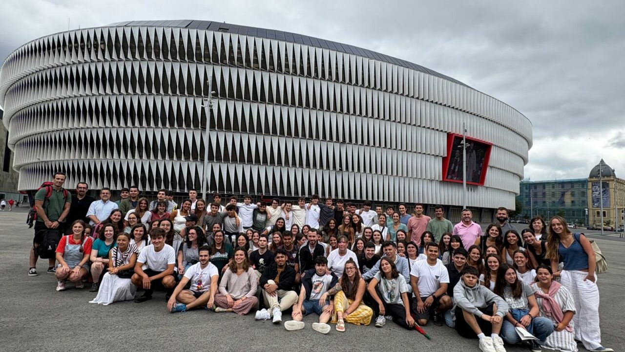 140 jóvenes de Bizkaia viajan a Roma para participar en el Jubileo de la Juventud