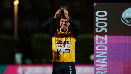 Plata y récord de Euskadi para Markel Fernández en 400 metros con emocionante llegada