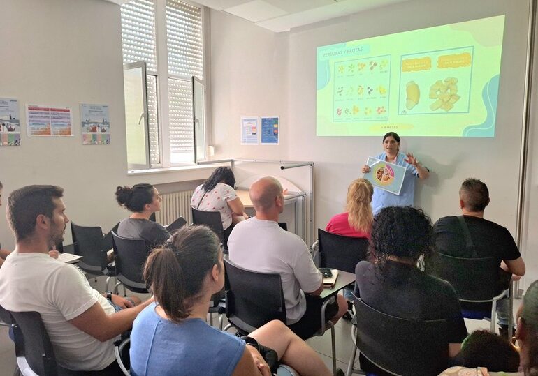 Más de 200 familias de Barakaldo y Sestao aprenden a introducir alimentos en bebés con apoyo de Osakidetza