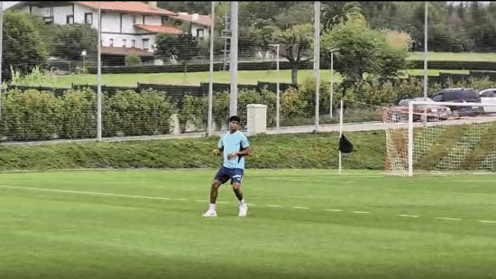 Adu Ares trabaja en solitario a la espera de su cesión al Eibar