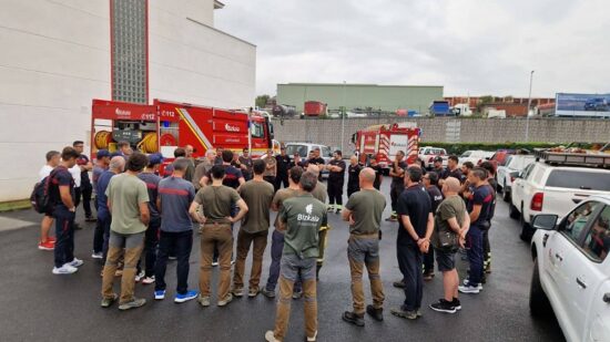 Bomberos de Bizkaia parten hacia las comunidades afectadas por los incendios para ayudar