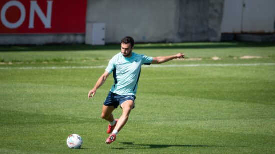 Iñigo Lekue sufre una lesión muscular y se pierde el duelo ante el Betis