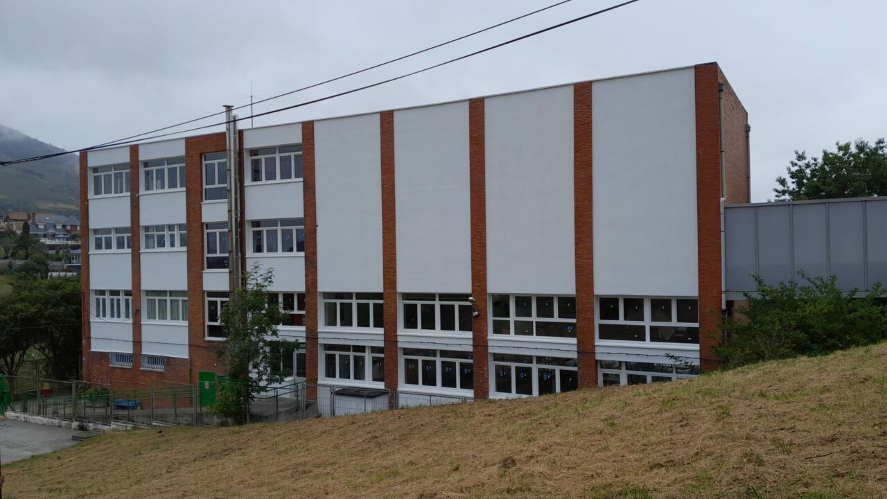 Abanto Zierbena mejora sus centros escolares con una inversión de más de 87.000 euros