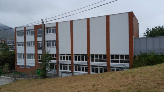 Abanto Zierbena mejora sus centros escolares con una inversión de más de 87.000 euros